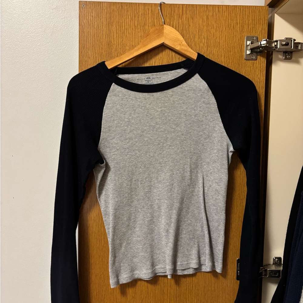 Brandy Melville Longsleeve